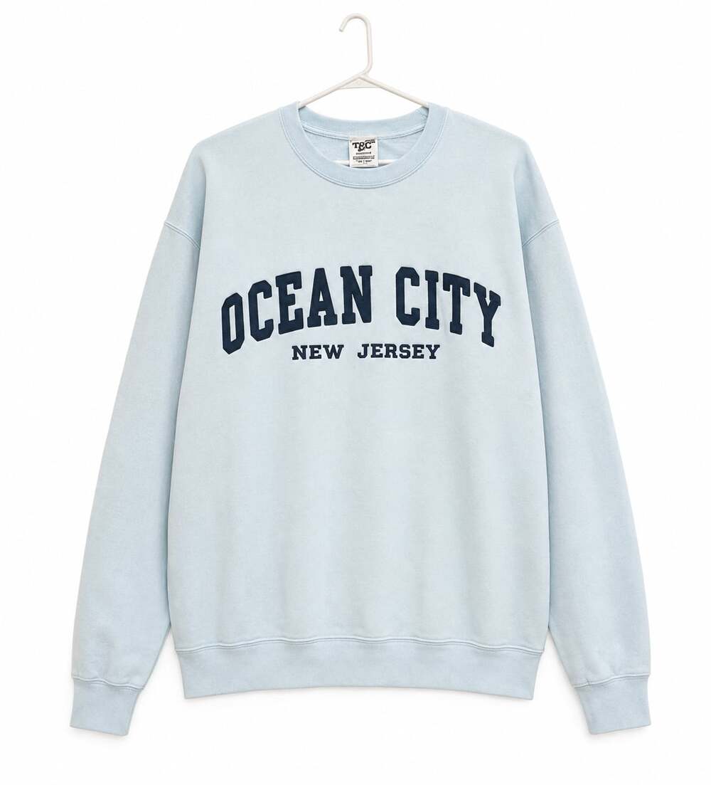 Oversized Pacific & Co Ocean City New Jersey Sweatshirt 2X-Large  

T-78
